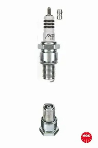 Spark plug with gasket seat